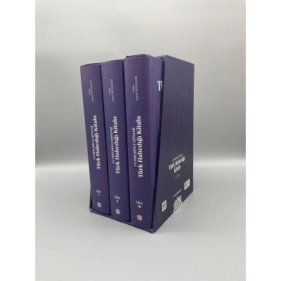  CUMHURİYET DÖNEMİ TÜRK HALICILIĞI KİTABI (3 Cilt Takım ) Ciltli Kolektif  Aysen Soysaldı Atatürk Kültür Merkezi 2021