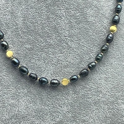 SİYAH GERÇEK İNCİ KOLYE - ALTIN KAPLAMA DETAY