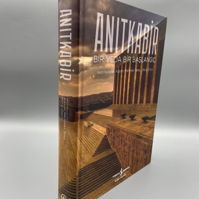 ANITKABİR (BİR  VEDA BİR BAŞLANGIÇ )