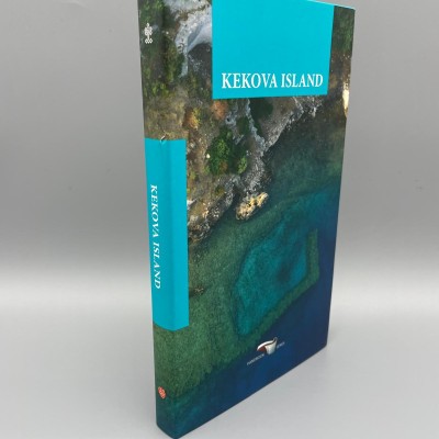 KEKOVA ISLAND - CEP KİTAP- İNGİLİZCE