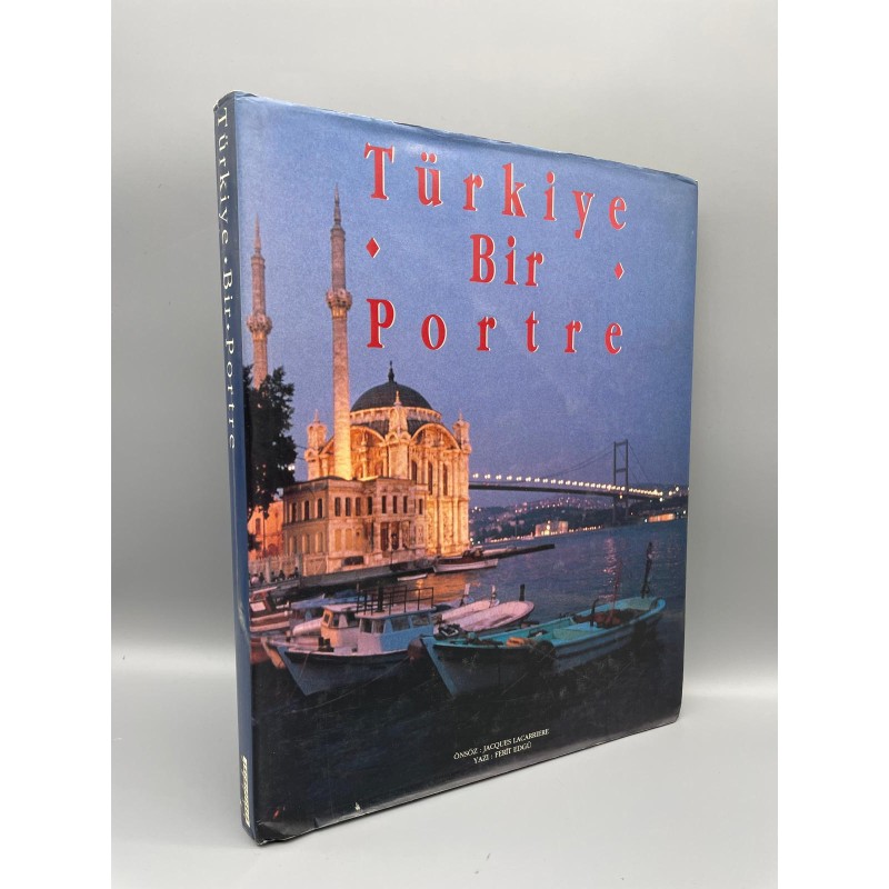 Türkiye Bir Portre (18 Fotoğrafçının Yapıtları) Kutulu, Ciltli, Şömizli Jacques Lacarriere, Ferit Edgü, Şakir Eczacıbaşı Archipelago Press 1994