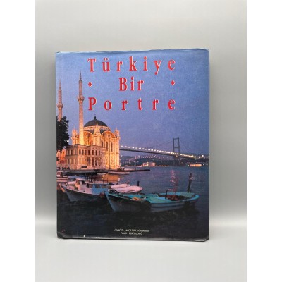 Türkiye Bir Portre (18 Fotoğrafçının Yapıtları) Kutulu, Ciltli, Şömizli Jacques Lacarriere, Ferit Edgü, Şakir Eczacıbaşı Archipelago Press 1994