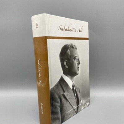 Sabahattin Ali Kolektif