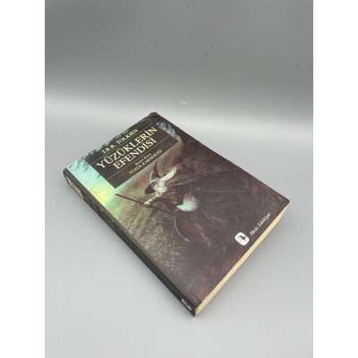 YÜZÜKLERİN EFENDİSİ 