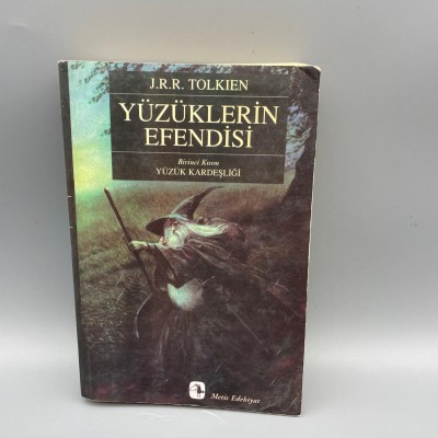 YÜZÜKLERİN EFENDİSİ 