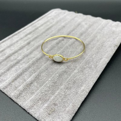 BEYAZ KUVARS BİLEZİK