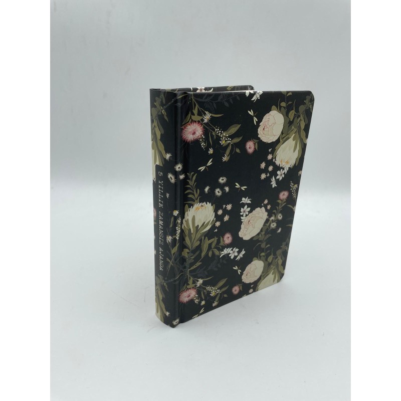 5 YILLIK ZAMANSIZ AJANDA / BLACK GARDEN