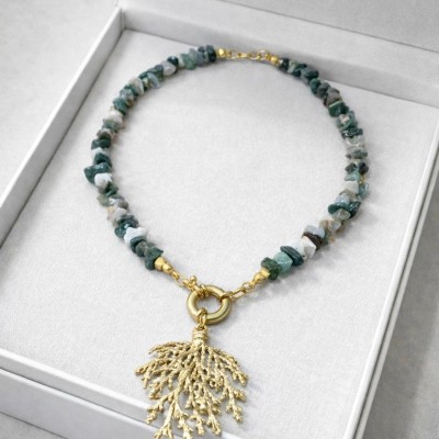 YEŞİL AKİK KOLYE - ALTIN KAPLAMA UÇ DETAY