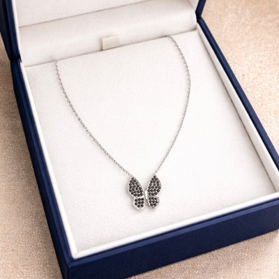 KELEBEK GÜMÜŞ KOLYE - SİYAH TAŞ