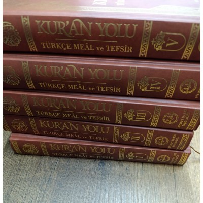 KURAN YOLU (TÜRKÇE MEAİL VE TEFSİR)